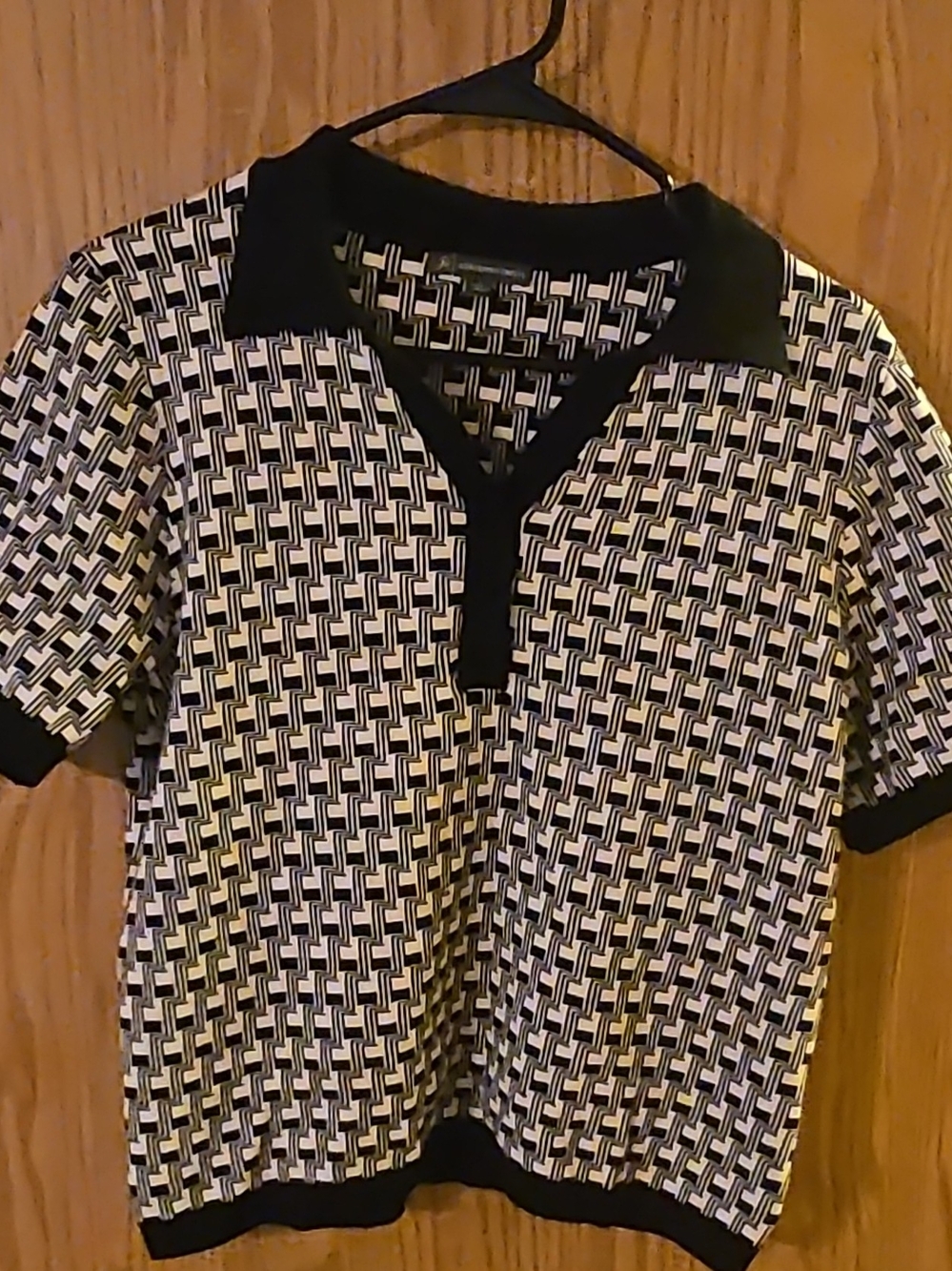 Adrianna Papell Black and White Geometric Knit Top